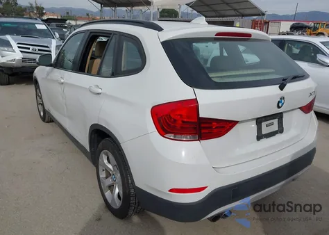 2015 BMW X1 Sdrive28I z USA, uszkodzony, nr VIN WBAVM1C59FV316044